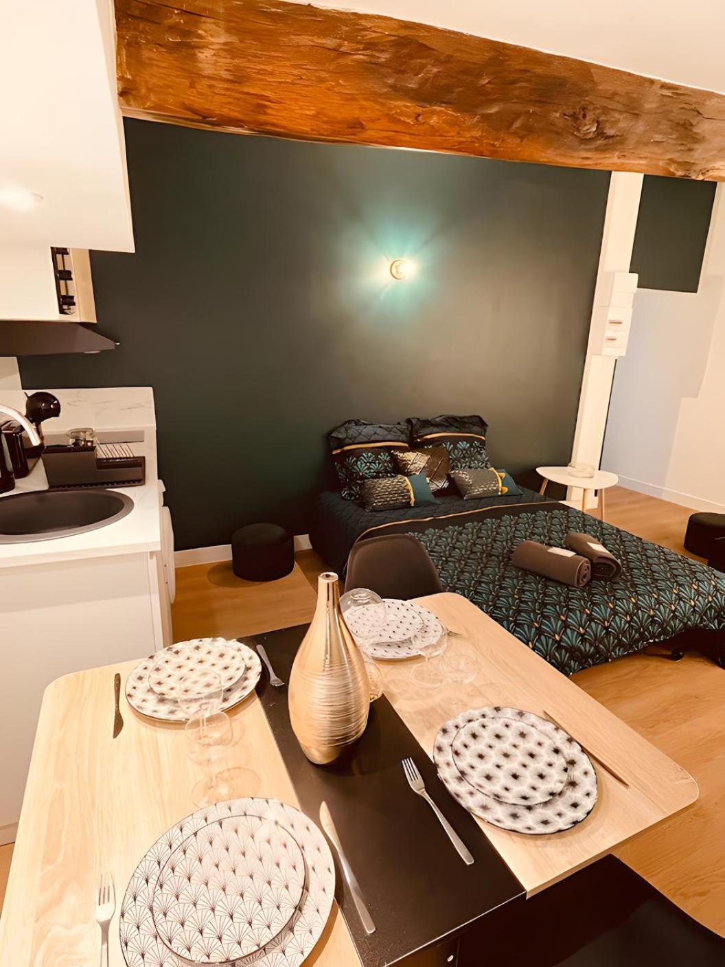 Le Gatsby Niortais - Home Homy Kültér fotó